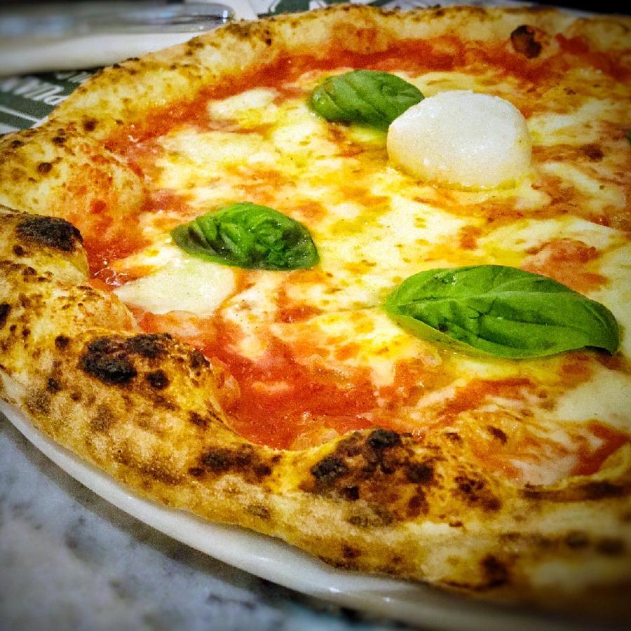 شقة Bed&Coffee Napoli - Scarlatti المظهر الخارجي الصورة